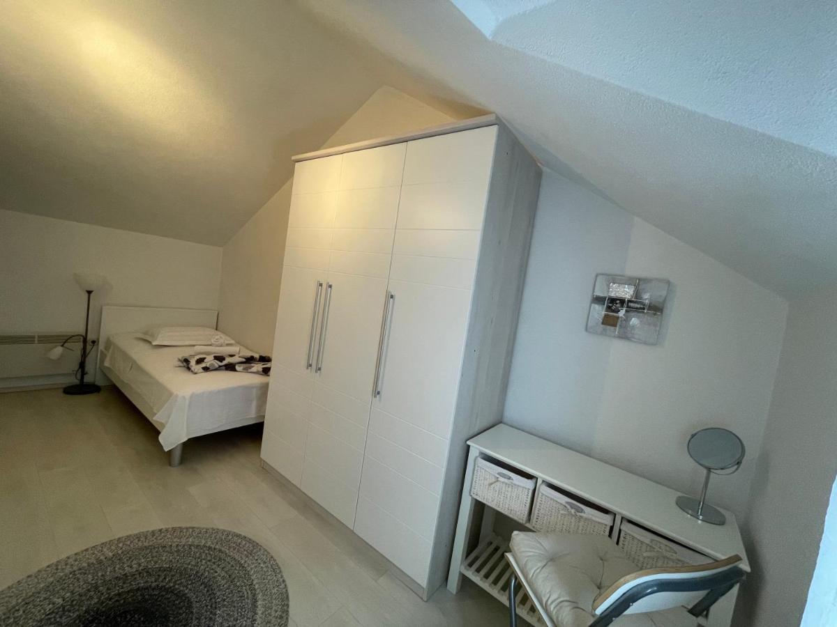 Vacation House Marin With Jacuzzi - Bol, Brac Buitenkant foto